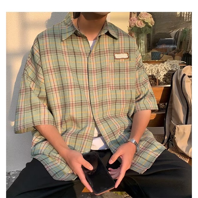 Áo Sơ Mi Ngắn Tay Dáng Rộng Hoa Văn Kẻ Ô Giản Dị Dành Cho Nam