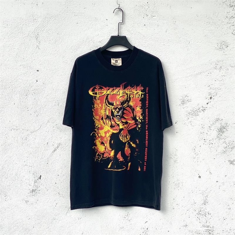 Con Quay Đồ Chơi Angry Minotaur Phiên Bản Giới Hạn Mực Trắng Của Bieber is OZZY Osbourne 'S Angotaur