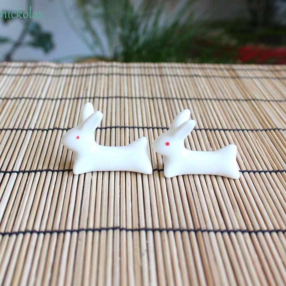 Set 2 Món Đũa Muỗng Nĩa Bằng Sứ Dễ Thương Trang Trí Nhà Cửa