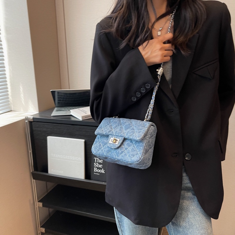 Túi Đeo Chéo Denim Phối Dây Xích Thời Trang Âu Mỹ 2023 Cho Nữ