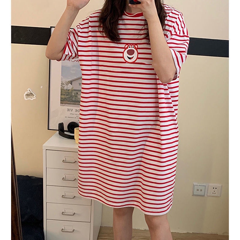 Đầm Ngủ Kẻ Sọc Dáng Rộng In Hoạt Hình Gấu Và Dâu Tây Dễ Thương Thời Trang Mùa Hè Cho Nữ