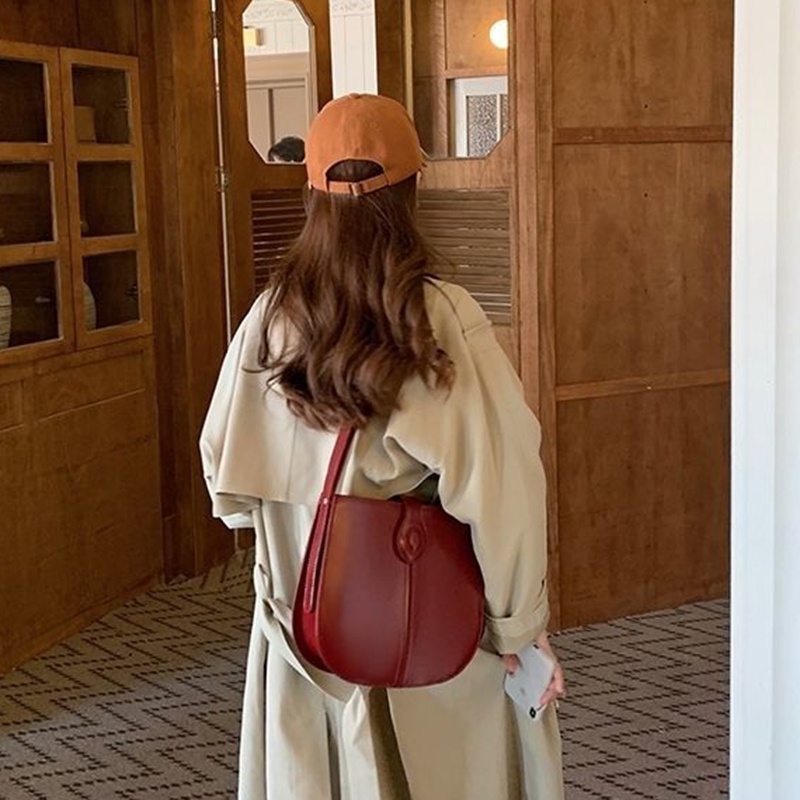 Túi Đeo Vai Bằng Da Cao Cấp Sức Chứa Lớn Màu Trơn Đơn Giản Chất Lượng Cao Cho Nữ