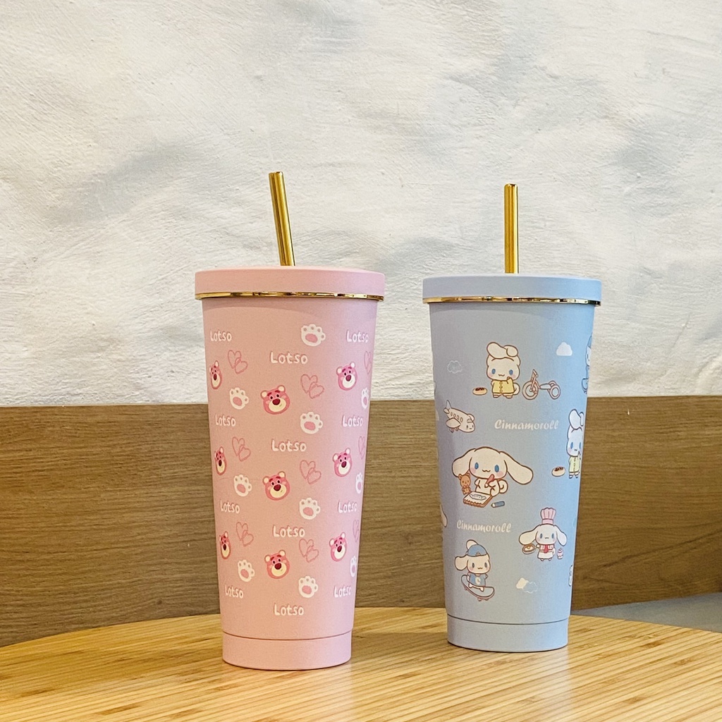 Ly Giữ Nhiệt Gấu Dâu -Bình Giữ Nhiệt Gấu Dâu Lotso 750ml Chất Liệu Inox 304 Kèm Ống Hút Tiện Lợi