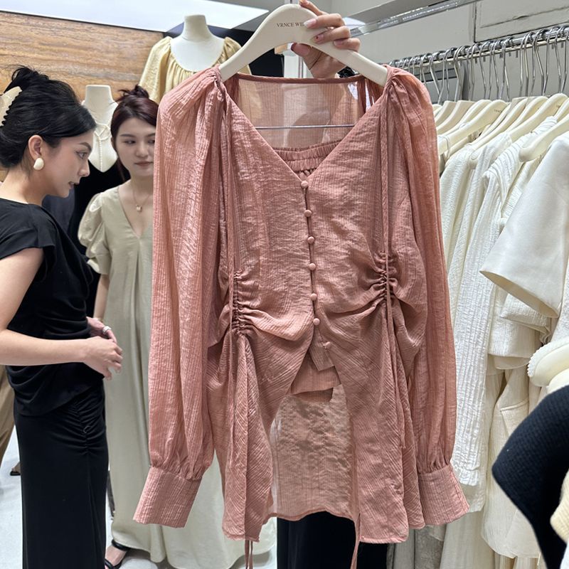 Bộ Áo Tay Phồng Cổ Chữ V Phối Quần Short Ống Rộng Thời Trang Mùa Hè 2023 Phong Cách Mới Cho Nữ