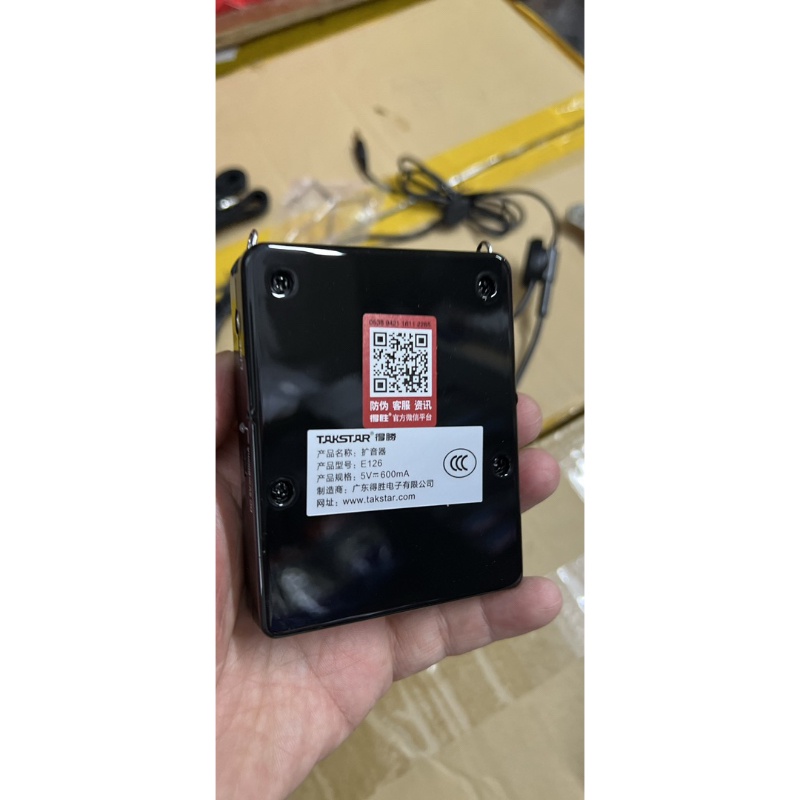 Loa trợ giảng Takstar E126 dành cho giáo viên, hướng dẫn viên du lịch, người thuyết trình