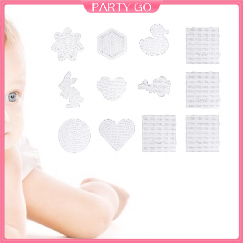 Set 12 Bảng Nhựa Xỏ Hạt Làm Đồ Thủ Công DIY Họa Tiết Hoạt Hình Cho Trẻ Mẫu Giáo