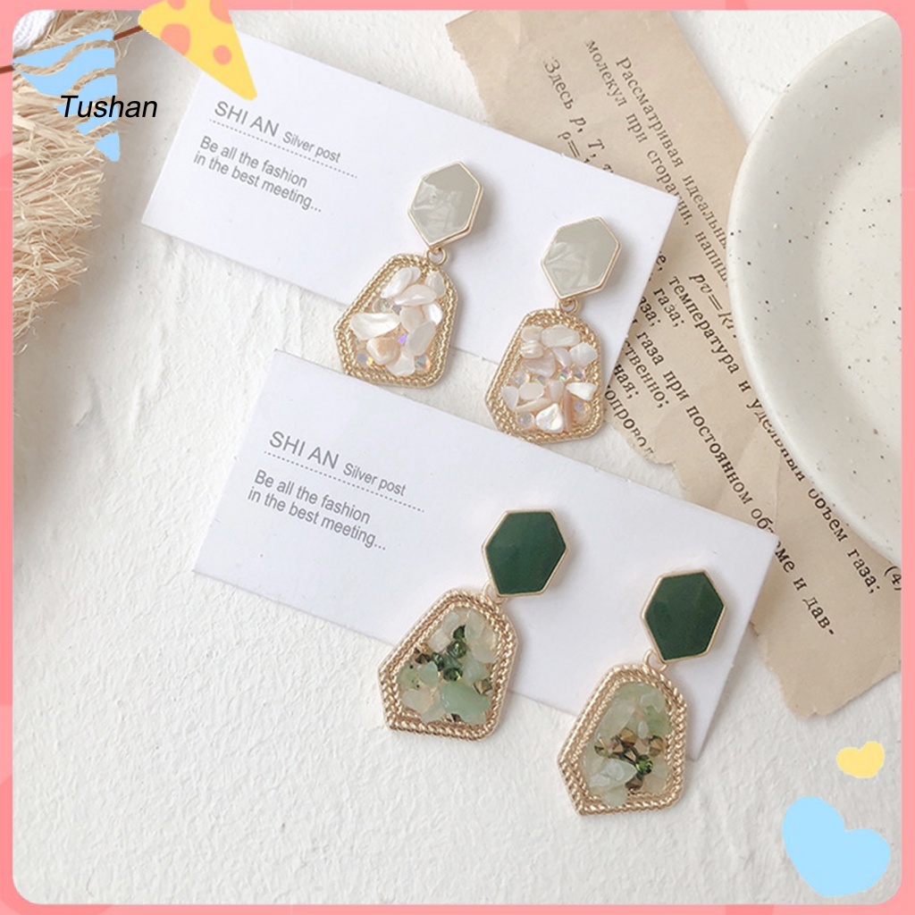 Bông Tai Giọt Nước Bằng Đá Tự Nhiên Phong Cách Retro