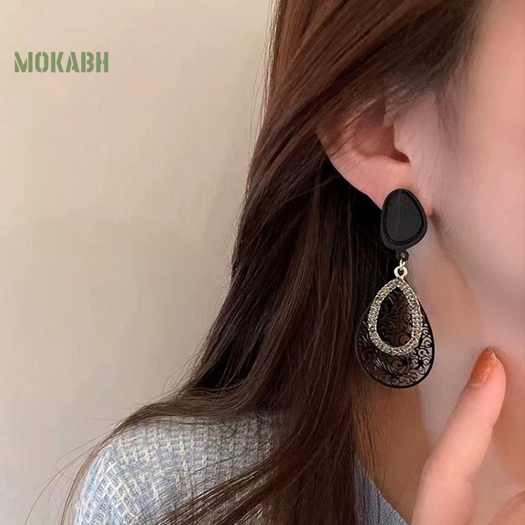 1 Đôi Bông Tai Hình Giọt Nước Dát Đá Đen Phong Cách Bohemia Cổ Điển Thời Trang