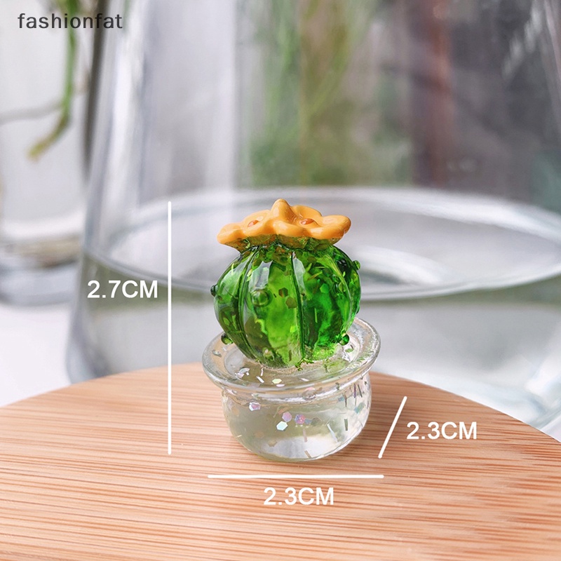Set 4 Đồ trang trí Cây Xương Rồng Mini Bằng Nhựa Resin Thủ Công Trang Trí Xe Hơi