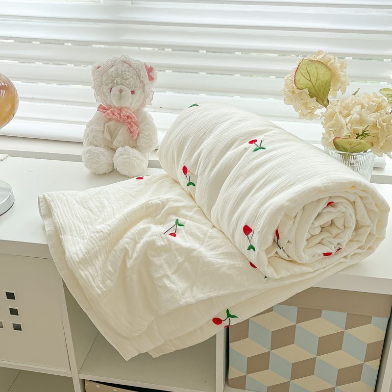 Chăn Bông Hai Lớp Siêu Mềm Mại Thoáng Khí Có Thể Giặt Máy Tiện Lợi