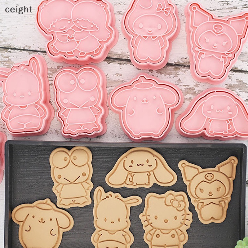 Set 8 Khuôn Làm Bánh Quy Hình Hoạt Hình DIY