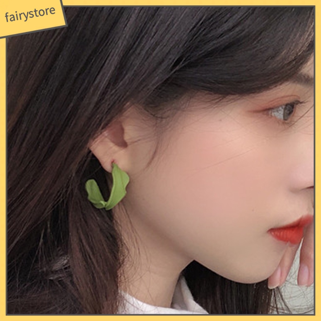 [FRO] Bông Tai Xỏ Hình Chữ C Màu Xanh Lá Tinh Tế Bắt Mắt Không Gây Dị Ứng Thời Trang Mùa Hè