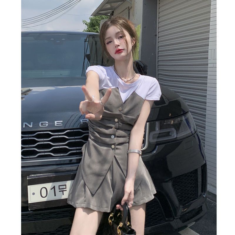 Áo Thun Tay Ngắn Giả Hai Mảnh Dáng Ôm Thời Trang Mùa Hè 2023 Dành Cho Nữ