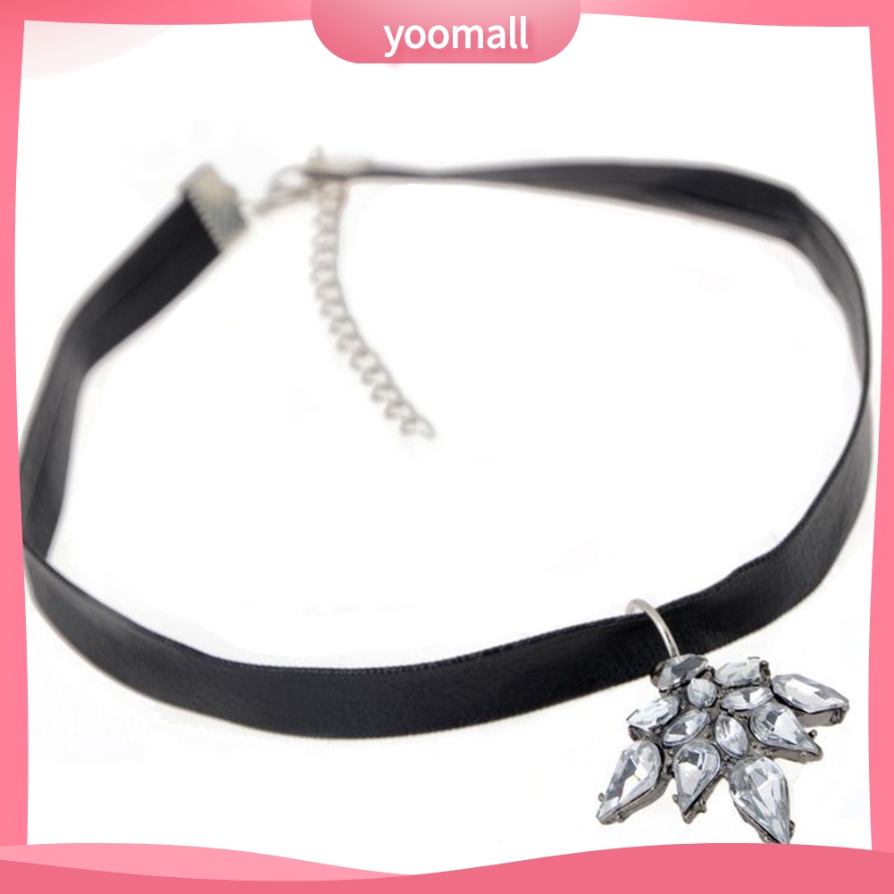 Vòng Cổ Choker Giả Da Mặt Chữ Thập Đính Đá Phong Cách Gothic