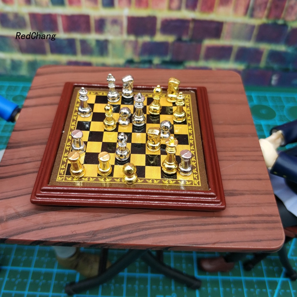 Bộ Cờ Vua Mini Bằng Hợp Kim Tỉ Lệ 1: 12 Dùng Trang Trí Nhà Búp Bê