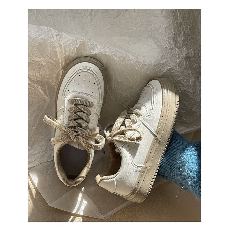Giày Thể Thao Đế Bằng Màu Trắng Phong Cách Thời Trang Mới 2023