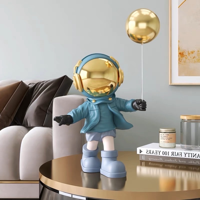 Decor Phòng Khách "Phi Hành Gia Cầm Bóng" đựng mỹ phẩm trái cây trang trí, làm quà tặng sinh nhật khai trương nhiều