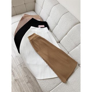 Chân váy dập li dài COCOBEBE