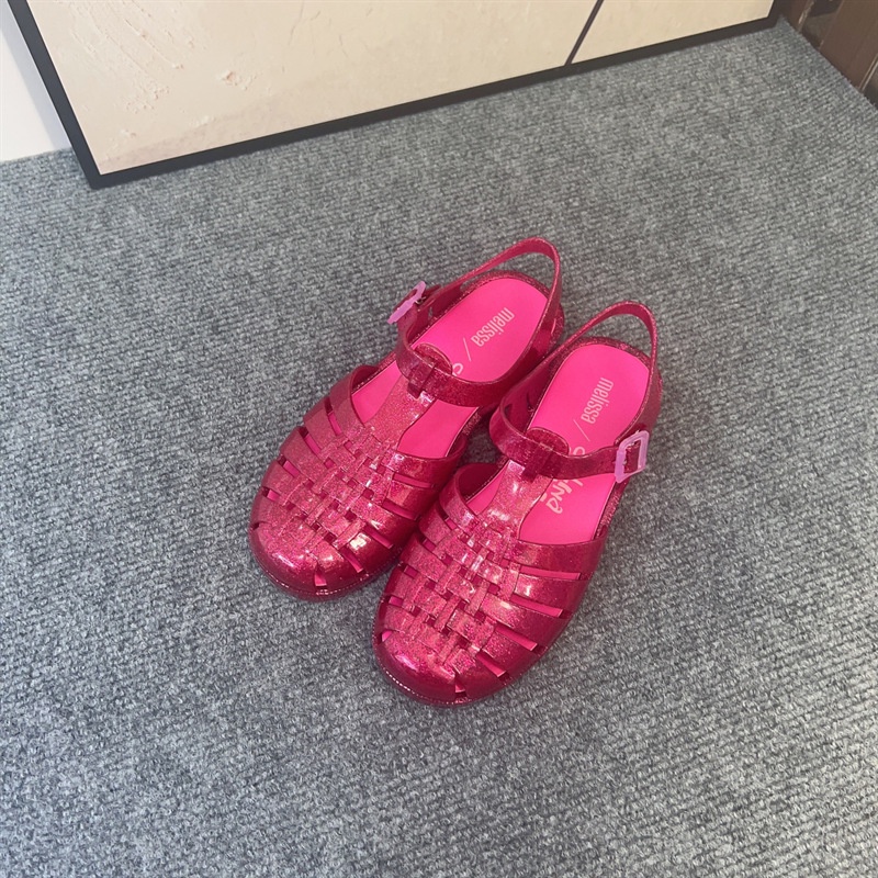 Xăng đan Đi Biển Đế Bằng Bít Mũi Phong Cách Roman Mới 2023 Cho Nữ