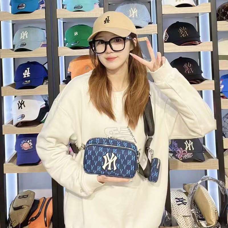 Ny Túi Vuông Đeo Chéo Ngực Nhỏ Thêu Chữ MLB Phong Cách Mới Cho Nam Và Nữ