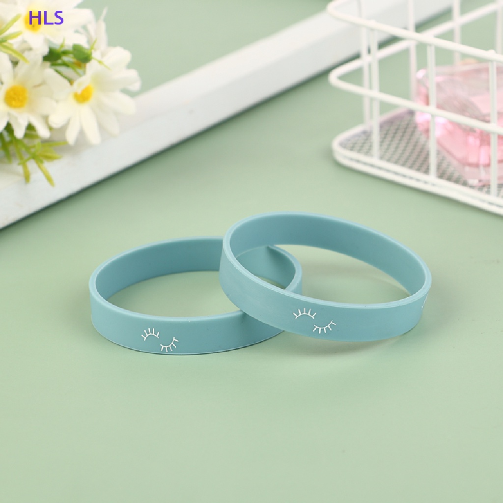 Set 2 Vòng Tay Silicone Co Giãn Gắn Lông Mi Giả