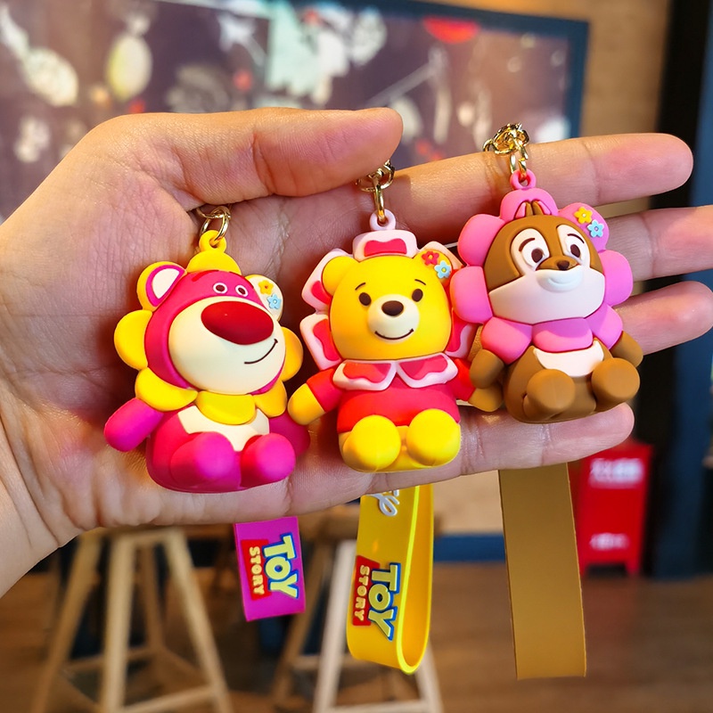 Disney Móc Khóa Hình Gấu Pooh Và Hoa Hướng Dương Xinh Xắn