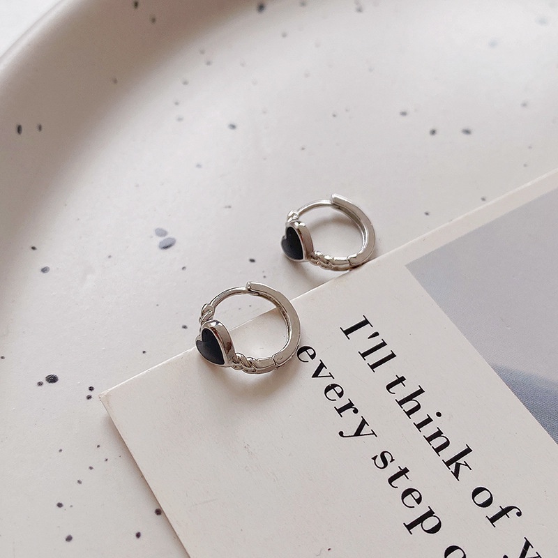 Bông Tai Thép Titan Màu Đen / Bạc Hình Trái Tim Đơn Giản Thanh Lịch Thời Trang Cho Nữ