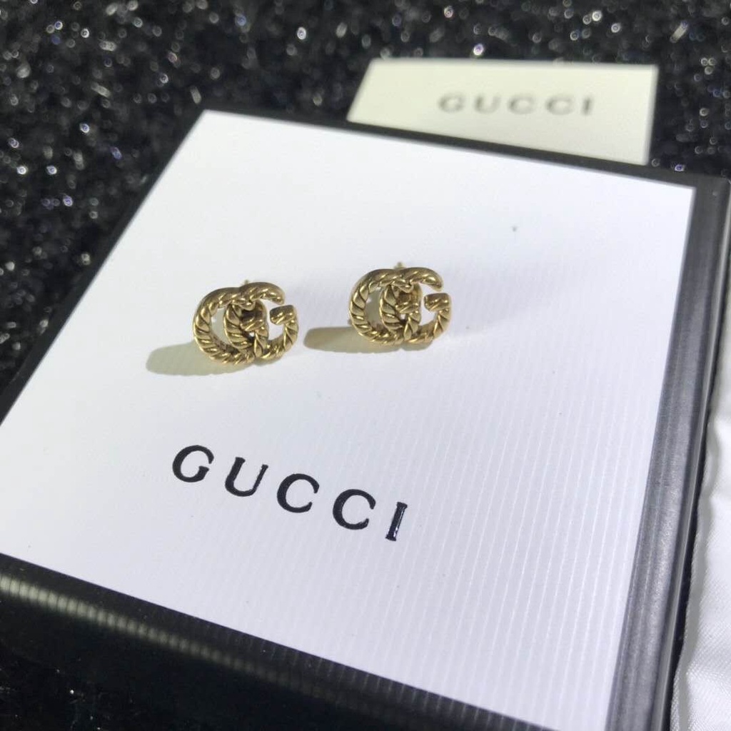 Bông Tai Gucci Bằng Thép Titan Họa Tiết GG Đôi Khắc Chữ Thời Trang Cho Nữ
