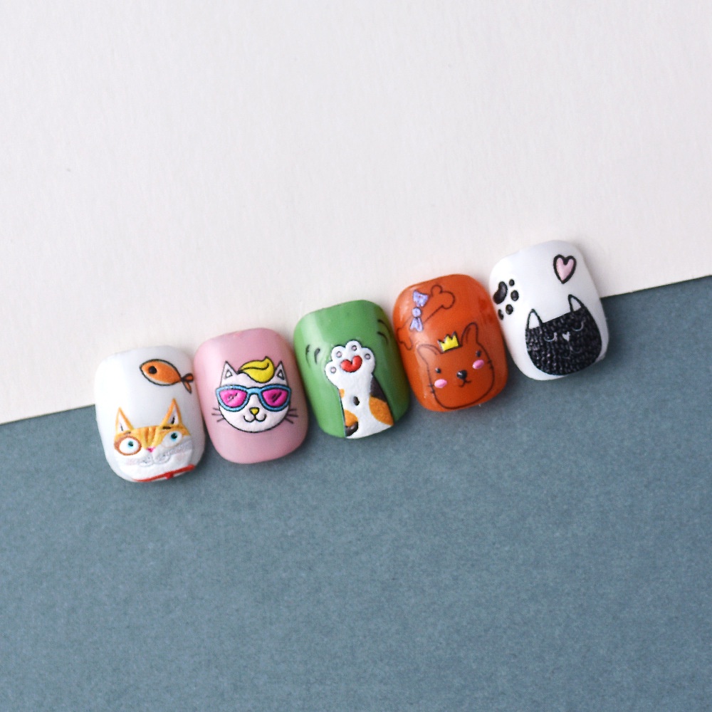 Nhãn Dán Trang Trí Móng Tay Hình Chân Mèo / Cá Dập Nổi Kiểu Nhật Hàn Dễ Thương