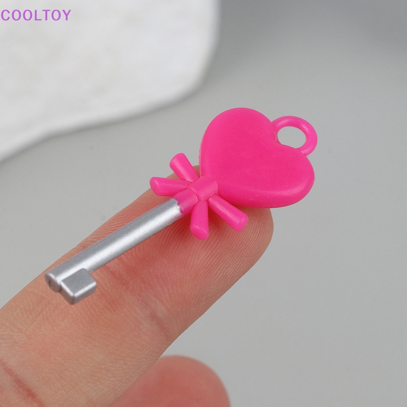 Set 10 Chìa Khóa Mini Dùng Để Trang Trí Nhà Búp Bê