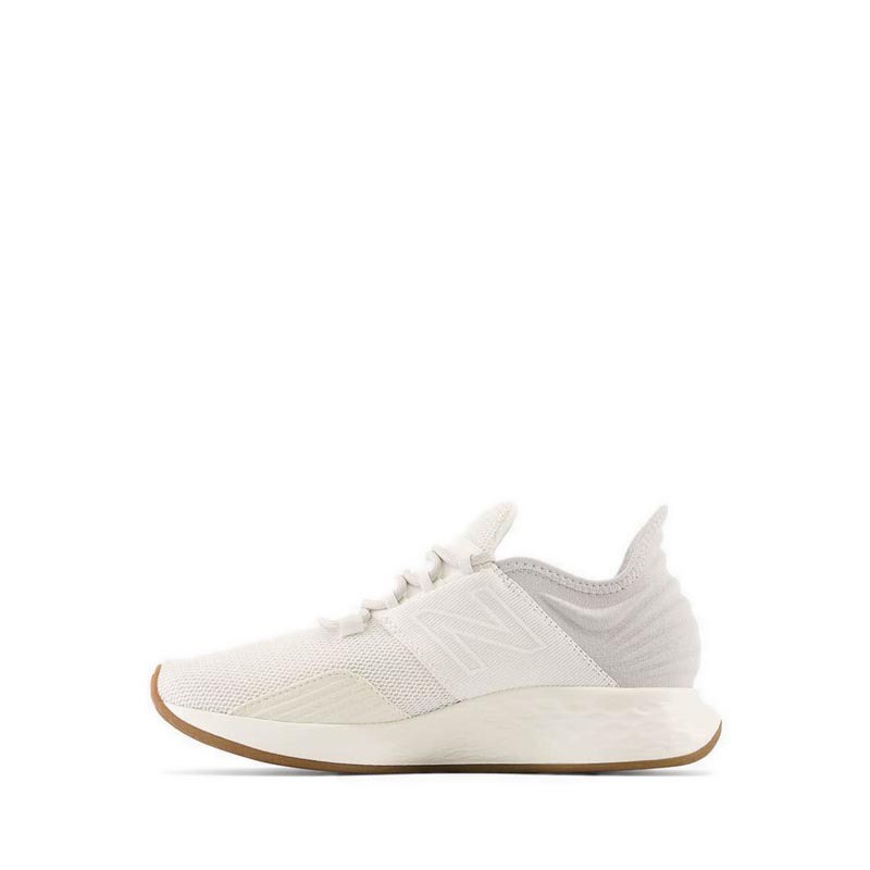 Giày Chạy Bộ New Balance Fresh Foam Roav Women's - White