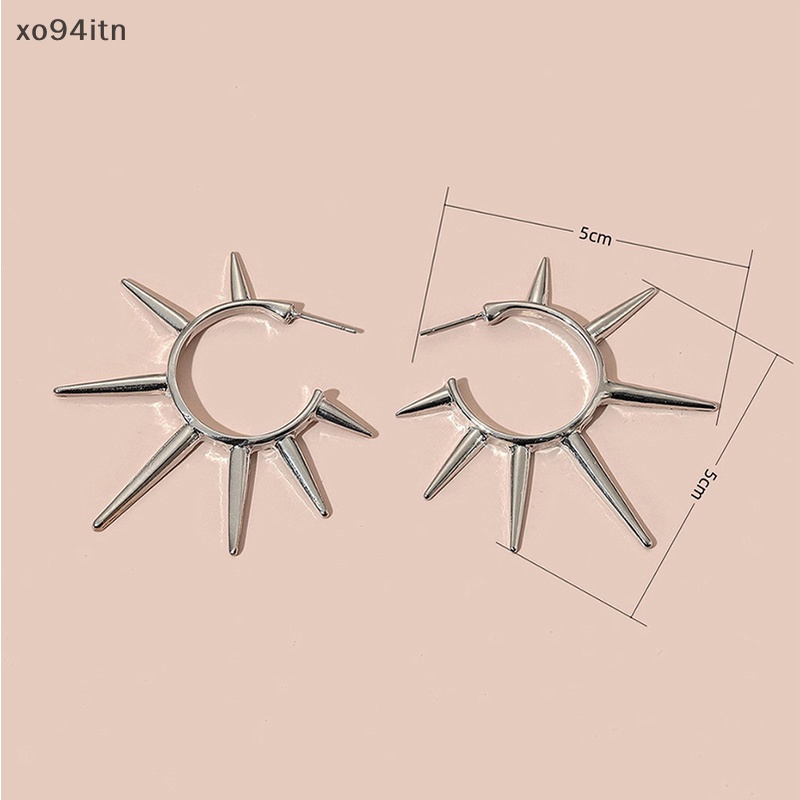 Bông Tai Dạng Vòng Đính Đinh Tán Bằng Kim Loại Phong Cách Hip Hop Punk Thời Trang Âu Mỹ Cho Nữ