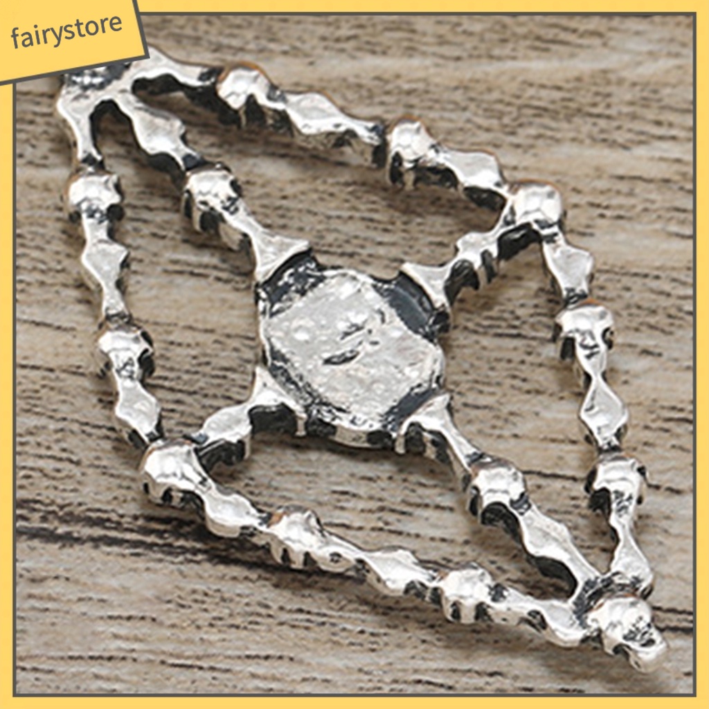 1 Đôi Bông Tai Hình Thoi Rỗng Đính Đá Phong Cách Vintage Dành Cho Nữ