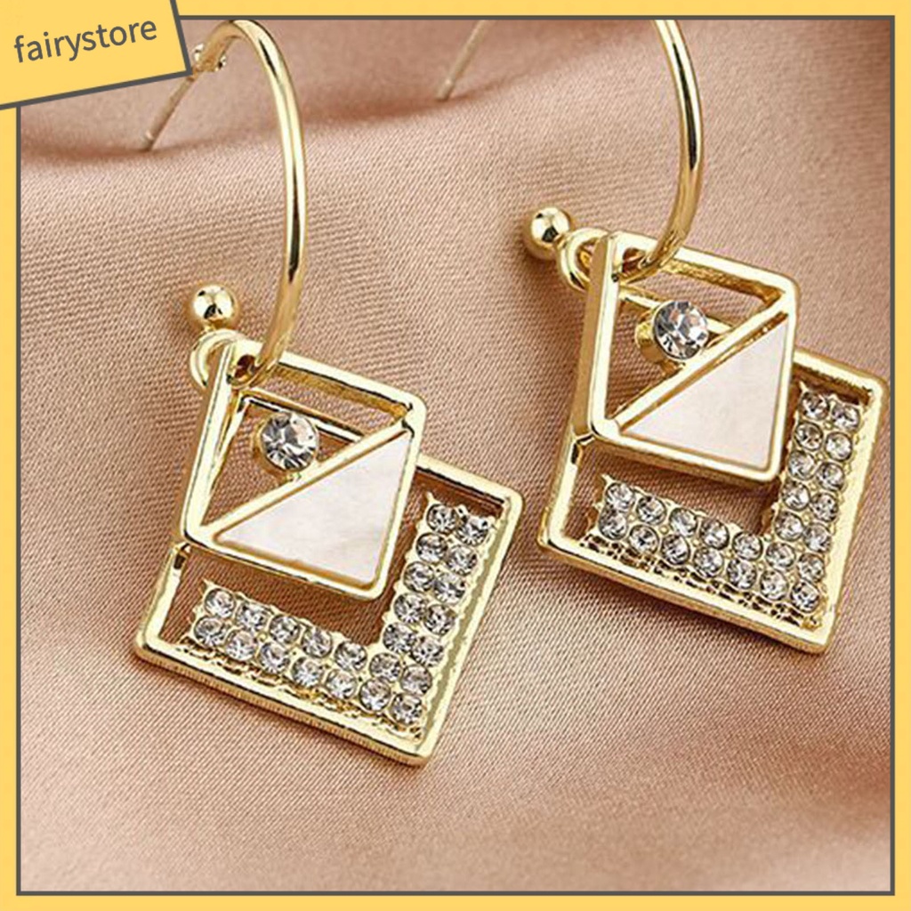 1 Đôi Bông Tai Hình Vuông Đính Đá Trang Nhã