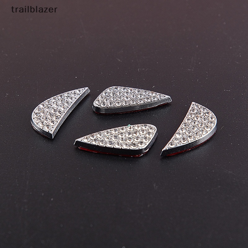Miếng Dán Logo Trai trailblazer Trang Trí Vô Lăng Xe Hơi Hyundai i10 i20 Uitra