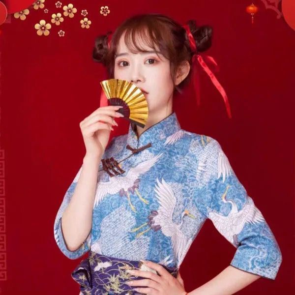 Quạt Xếp Mini 8CM Phong Cách Trung Hoa Sáng Tạo