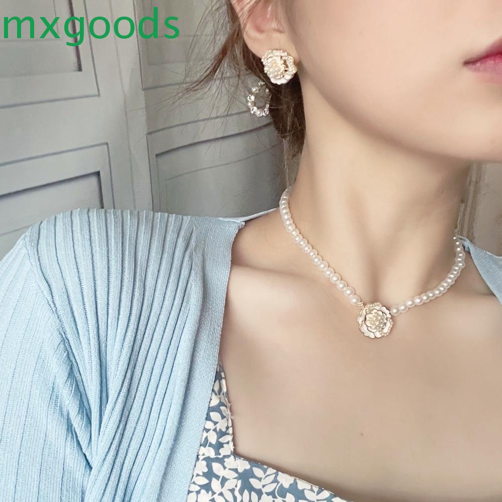 Khuyên Tai Hợp Kim Hình Hoa Trà Phong Cách Retro Thanh Lịch Cho Nữ