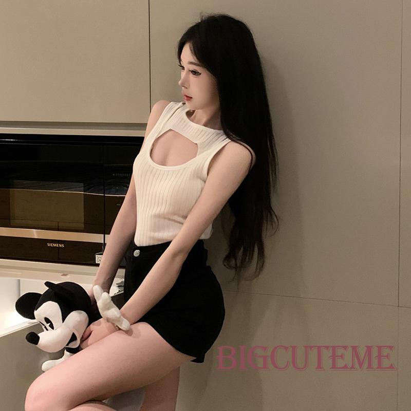 [] Áo Tank Top Dệt Kim Không Tay Cổ Tròn Khoét Rỗng Màu Trắng / Xanh Lá Cho Nữ Đi Tiệc Đêm