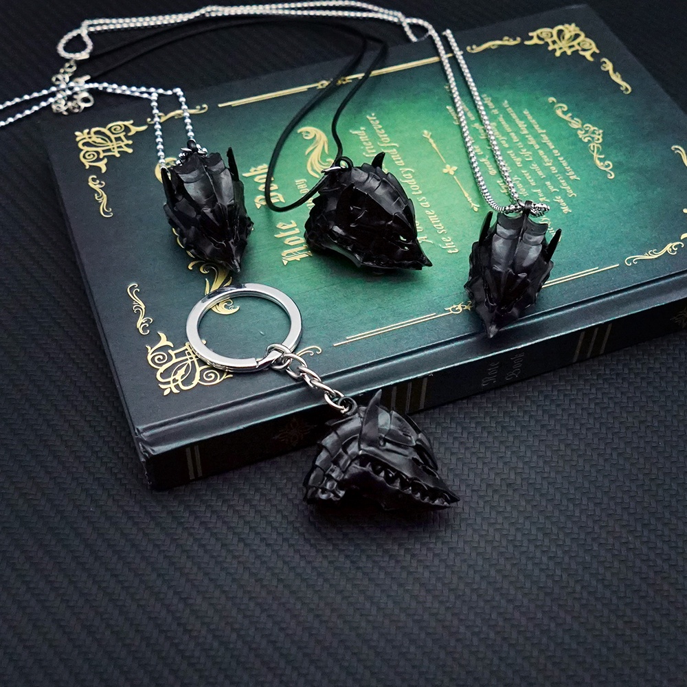 Berserk Vòng cổ Kim Loại Mặt Hình Nón Bảo Hiểm 3D Cho Nam Và Nữ