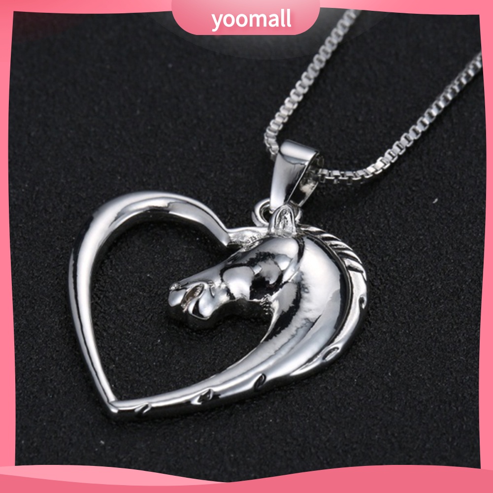 Vòng cổ Mặt Hình Đầu Ngựa Trái Tim Rỗng Thời Trang Cho Nữ