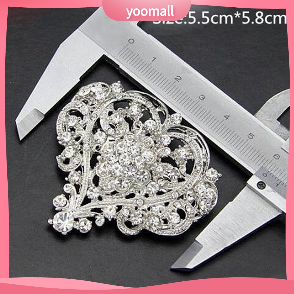 Ghim Cài Áo Hình Trái Tim Đính Đá Nhân Tạo Thời Trang