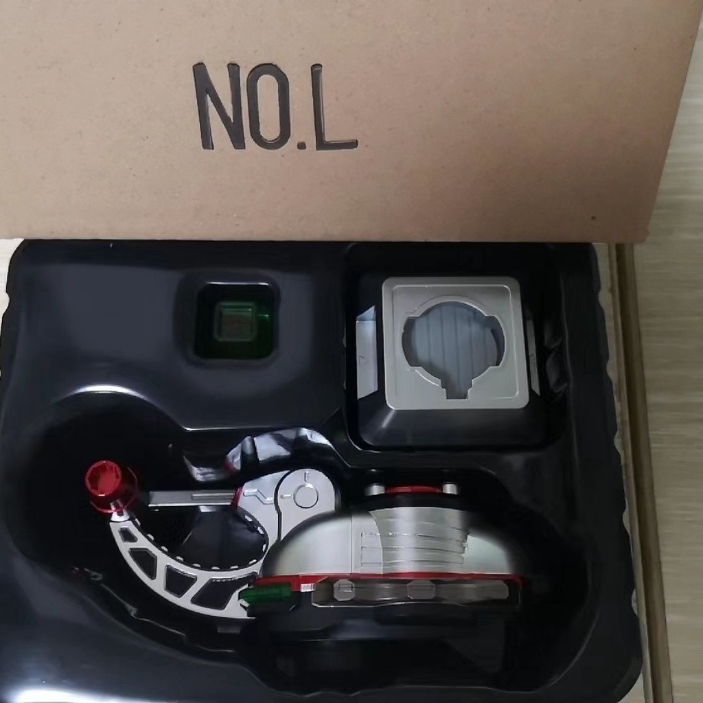 Dây Đai Cơ Thể Con Ong Bằng Thép Màu Đen csm Hyperworm