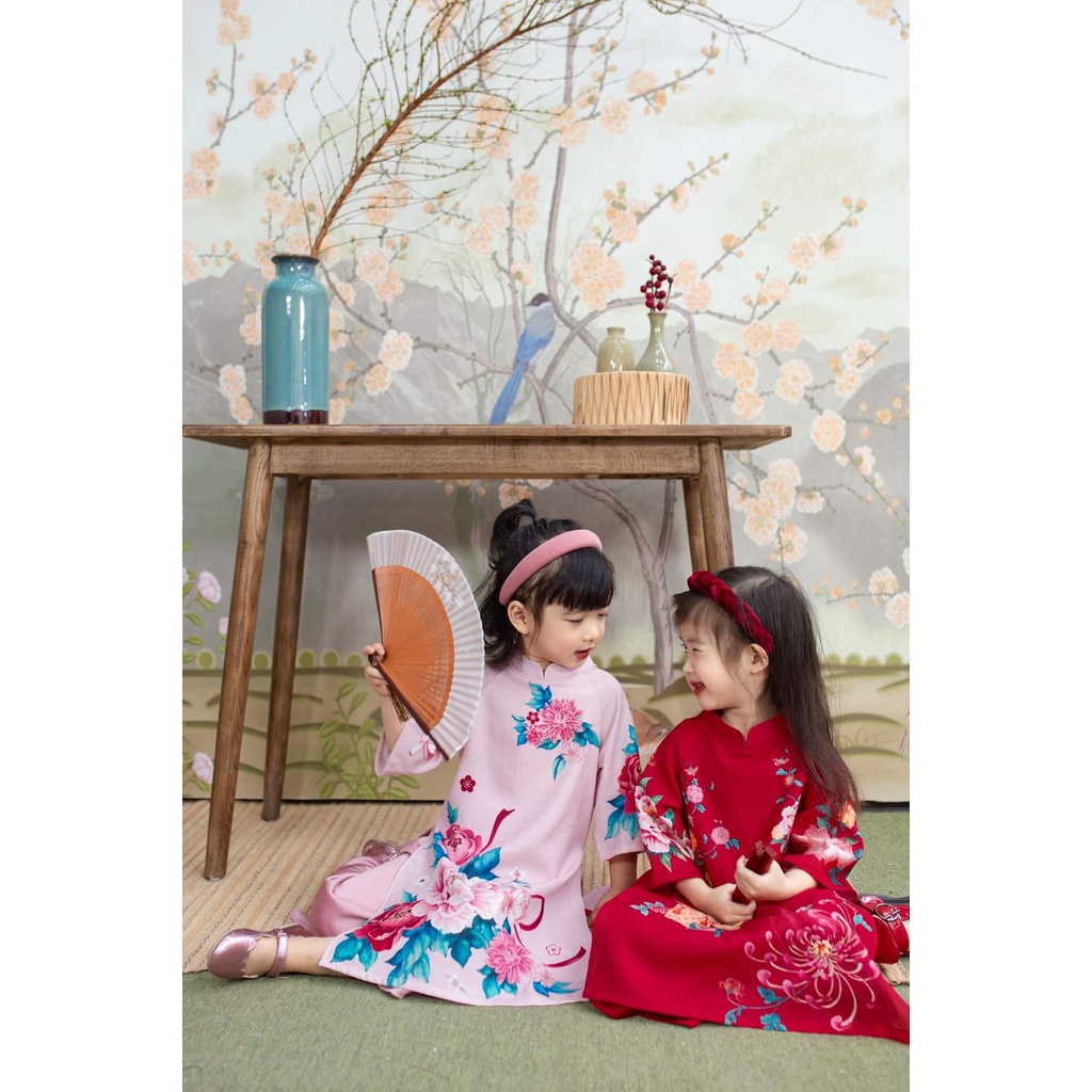 Áo dài cách tân cho bé gái 4 tà in hoa nhiều màu chất liệu tơ kim sa cao cấp - Xưởng Áo Dài Cách Tân - BG03