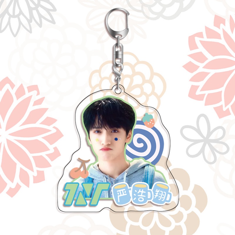 Kuhong tnt times youth league xung quanh hd in acrylic keychain quà tặng