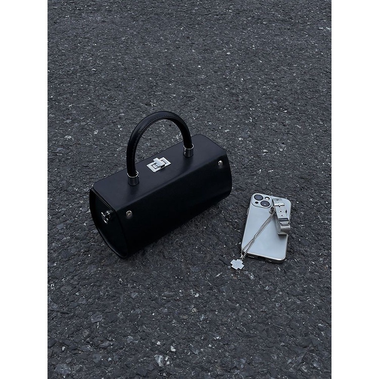 Túi Xách Hình Trụ Màu Đen Phong Cách Retro Cho Nữ