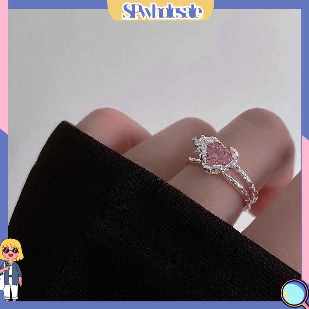 &lt;SPwholesale&gt; Nhẫn Hở Đính Đá Zircon Hồng Ngọt Ngào Thời Trang Đẹp Mắt Có Thể Điều Chỉnh Thiết Kế Mở Sáng Đẹp Mắt Cho Nữ