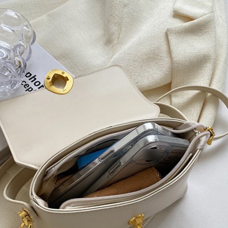 Túi Đeo Chéo Hình Vuông Có Móc Khóa Thời Trang Cao Cấp Dành Cho Nữ