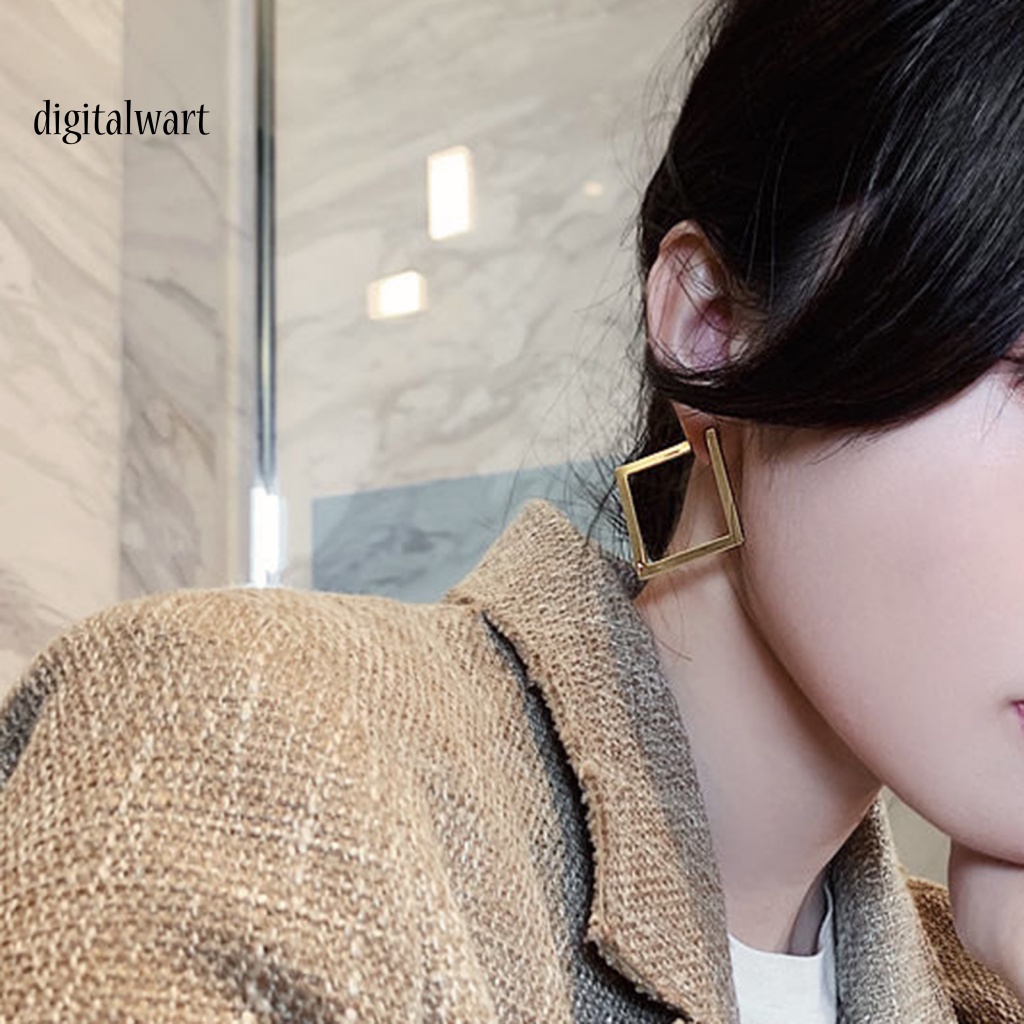 Kỹ Thuật Số| 1 Đôi Bông Tai Xỏ Lỗ Hình Vuông Cỡ Lớn Thiết Kế Tối Giản Thời Trang Cho Nữ