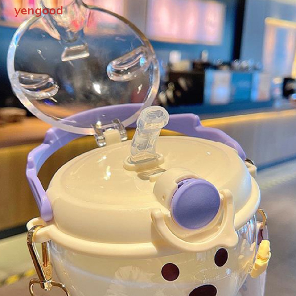 Bình Nước Cỡ Lớn Có Ống Hút Và Dây Đeo Hình Gấu Dễ Thương Cho Bé Gái