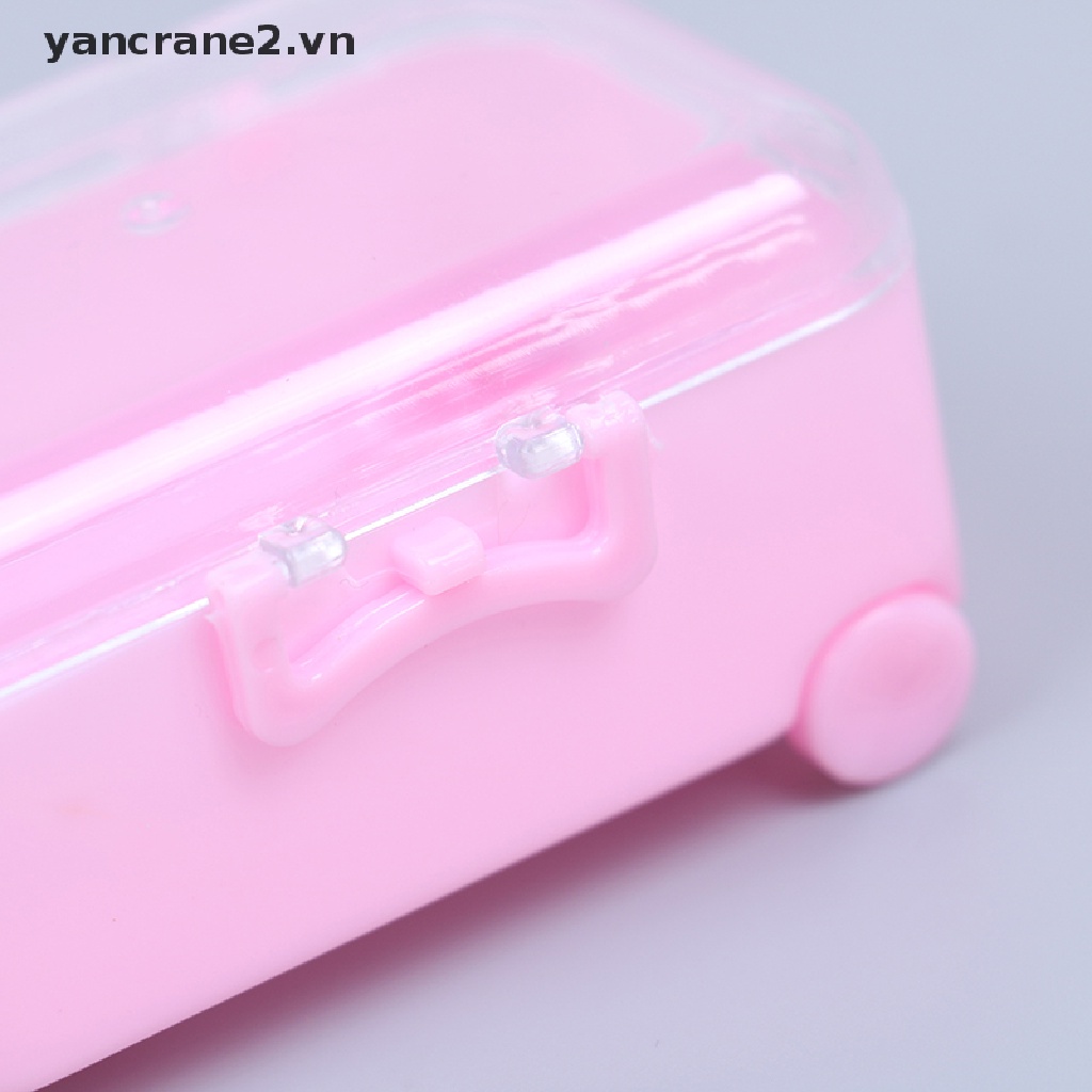 Va Li Lăn Bằng Nhựa Dễ Thương Cho Búp Bê {yancrane2.vn} {YAN2}